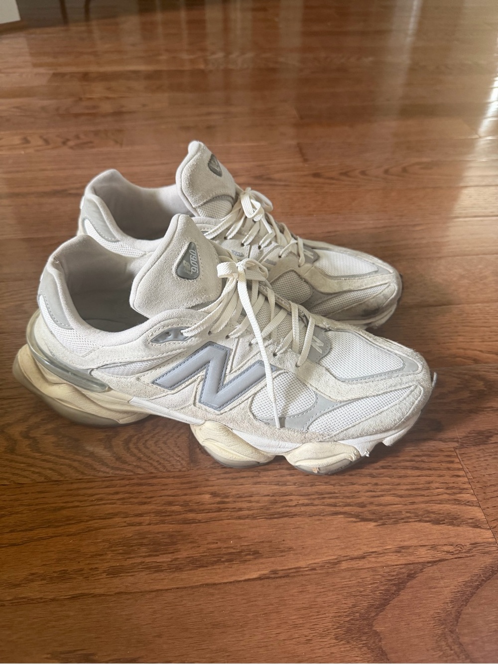 New Balance Men’s 9060 Grey Sneakers